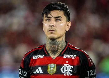Pulgar já acertou salário para deixar o Flamengo
