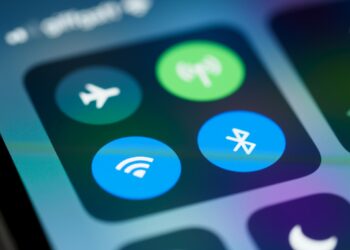 Especialistas explicam se desligar o Wi-Fi à noite realmente faz diferença
