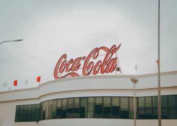 Maior fábrica do planeta Terra pertence à Coca-Cola e fica no Brasil