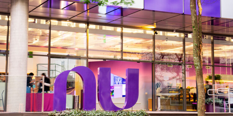 Nubank decide comprar banco para não mudar de nome