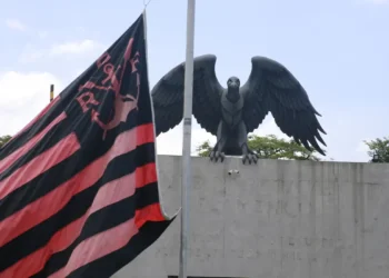 Antiga joia do Flamengo fechou com rival do Brasileirão