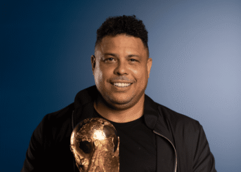 Aos 49 anos, Ronaldo Nazário fatura milhões com escola de futebol nos EUA