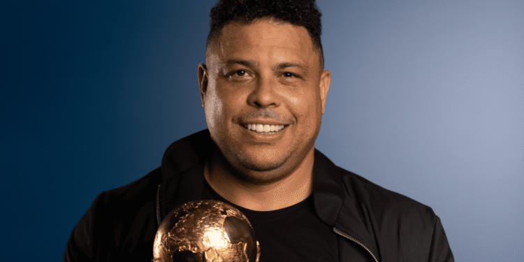Aos 49 anos, Ronaldo Nazário fatura milhões com escola de futebol nos EUA
