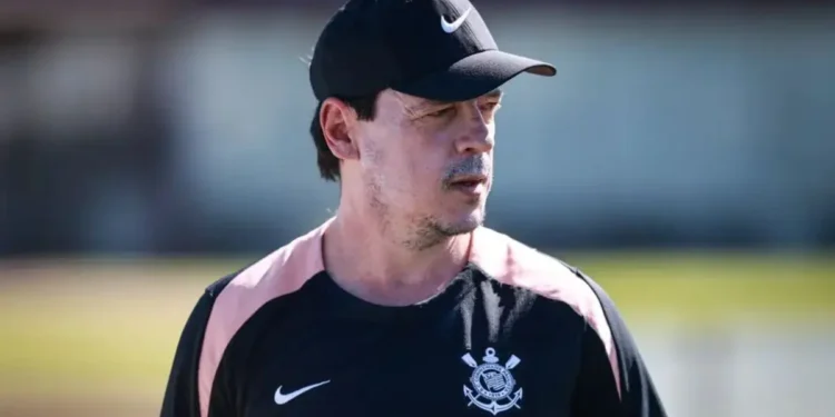 Oficial: Corinthians vai demitir Fernando Diniz?