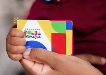 Mais de 100 mil brasileiros podem ficar sem Bolsa Família em agosto