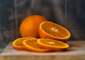 Adeus laranja pequena fruta brasileira