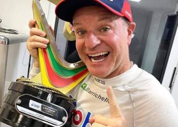 Barrichello cobra milhões ficar carro