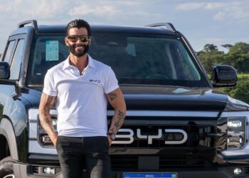 Embaixador byd gusttavo lima surpreende