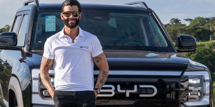 Embaixador byd gusttavo lima surpreende