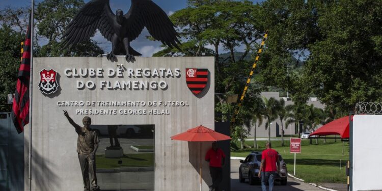 Atacante rejeitado palmeiras chega reforço