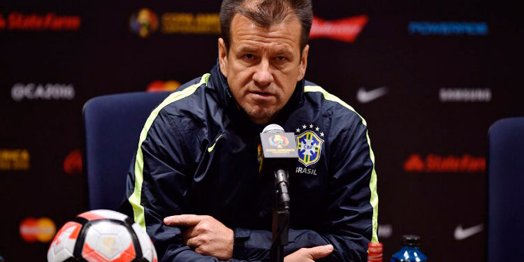 Dunga revela quem é o atual melhor jogador do Brasil
