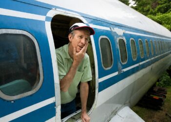 Engenheiro comprou boeing aposentado levou