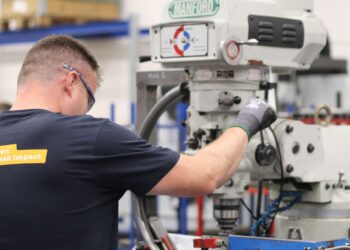 Fábrica empregou centenas encerrou atividades