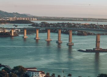 Maior ponte brasil pilares levou