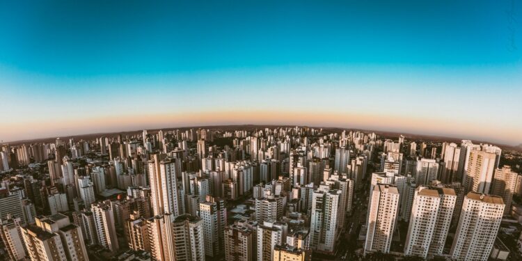 Curitiba florianópolis capital arborizada brasil