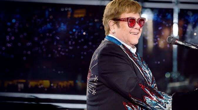 Amo perdoa elton john revela