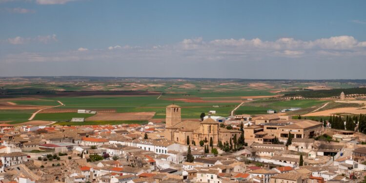 Pequenos municípios espanha procuram novos