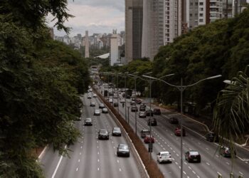 Carro chinês amado no Brasil fica R$ 5 mil mais barato