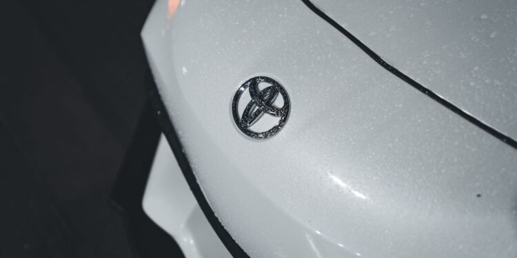 Toyota confirma chegada brasil corolla
