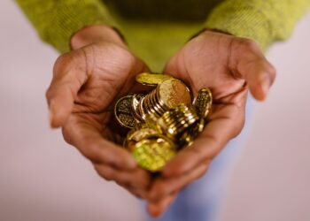 Trabalhadores quebraram teto propriedade ligada