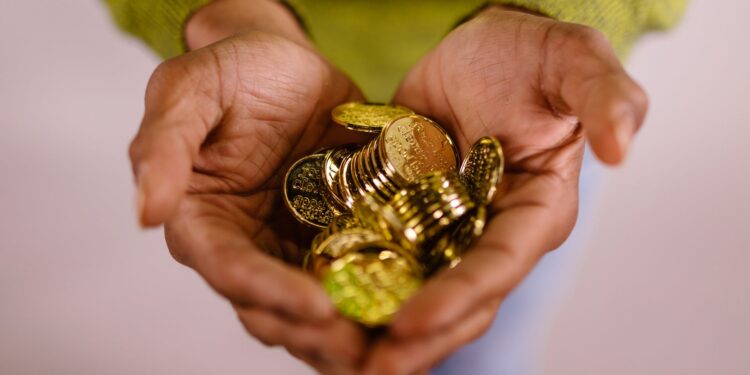 Trabalhadores quebraram teto propriedade ligada