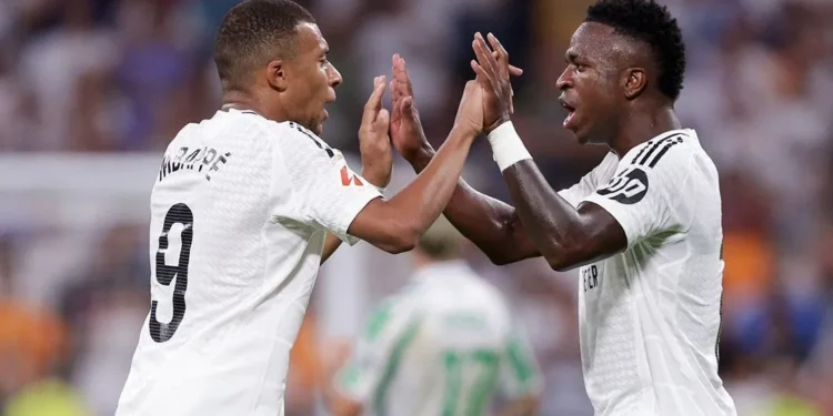 Enquanto Vini Jr pediu novo salário de rei, Mbappé ganha muito mais no Real Madrid