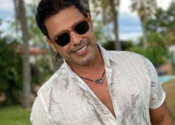 Zezé camargo prepara apartamento tapetes