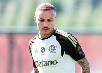 Chegou craque flamengo custou fortuna
