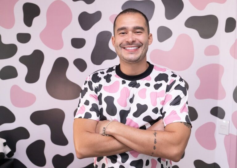 Começou garçom fechou hoje comanda