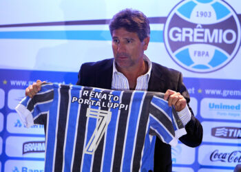 Grêmio volta atrás decisão contratar