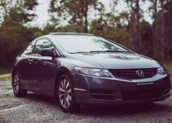 Honda interrompe temporariamente vendas city