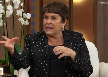 Márcia sensitiva revela engravidar próximos