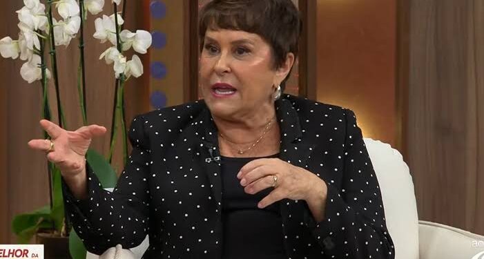Márcia sensitiva revela engravidar próximos