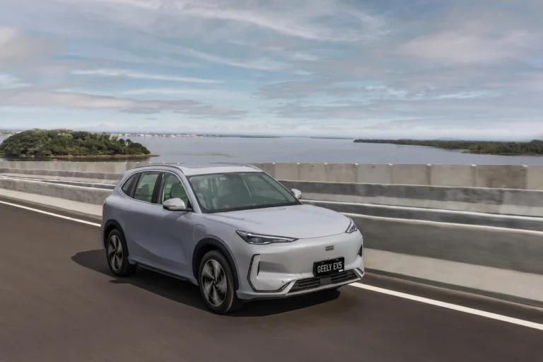 Novo geely elétrico ganha tração