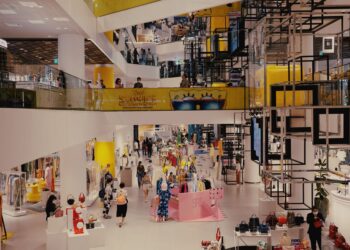 Bilionários trás maiores shoppings brasil