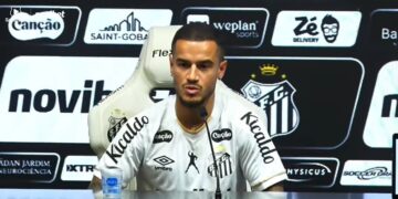 Philipe coutinho faz revelação ninguém