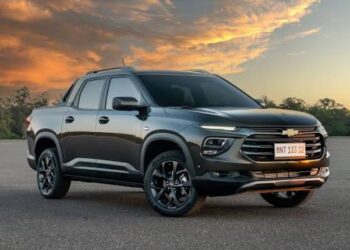 Picape turbo automática chevrolet leva