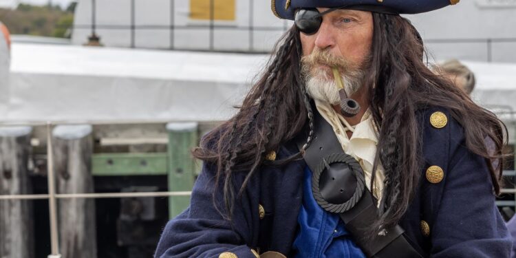 Piratas usavam tapa olho ferimentos