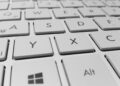 Teclas computadores seguem ordem alfabética