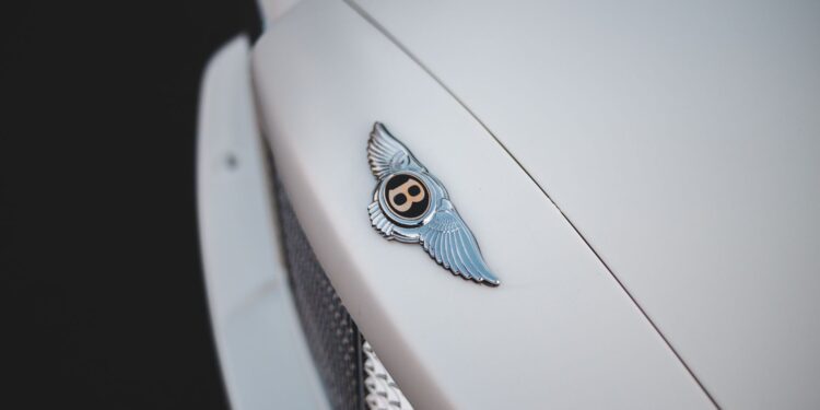Primeiro elétrico bentley chega preço