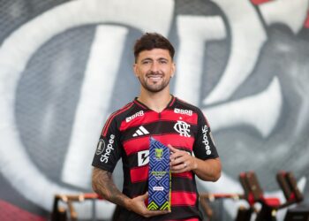Quantas assistências arrascaeta flamengo