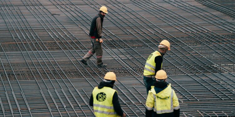 Mil mês europeu procura trabalhadores
