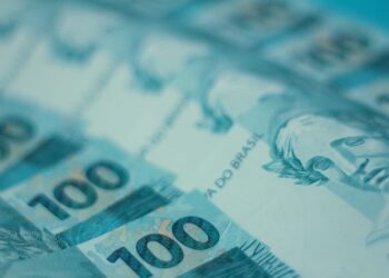 Salário mínimo quase entrar vigor