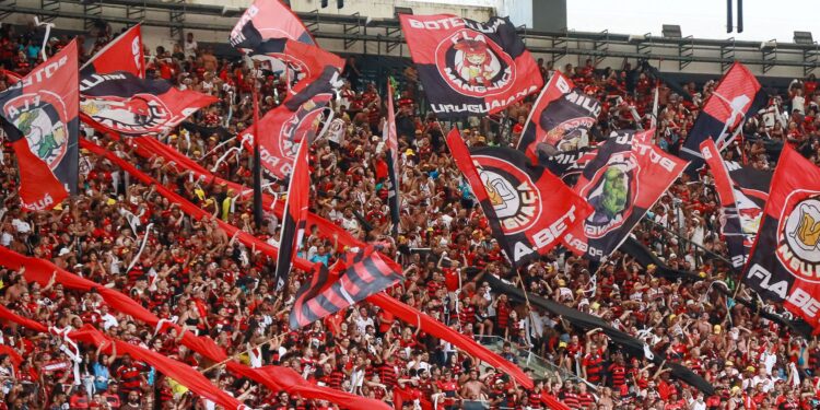 Torcida flamengo recebe pior notícia