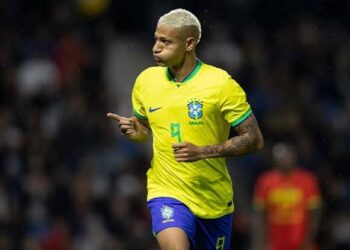 Vasco carta manga contratar richarlison