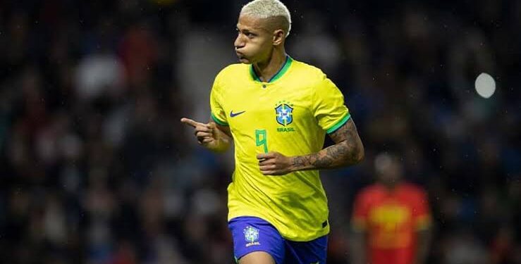 Vasco carta manga contratar richarlison