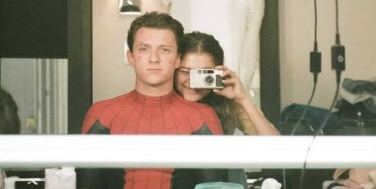Zendaya tom holland planejam cômodo