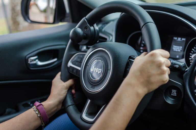 Jeep confirma novo renegade prepara