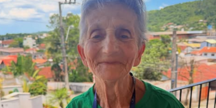 Mulher realiza sonho trabalhar havan