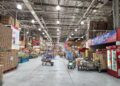Piso molhado supermercado provoca queda